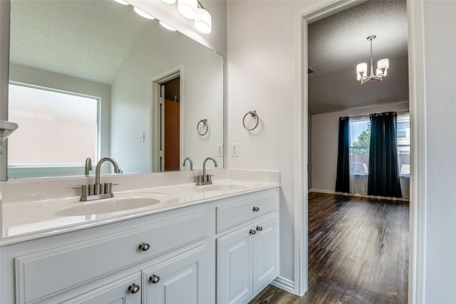 2015 Natchez Drive, Forney, TX 75126