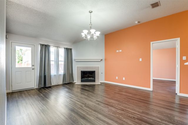 2015 Natchez Drive, Forney, TX 75126