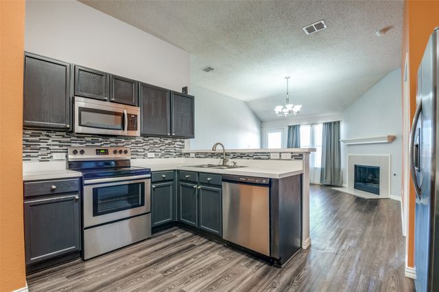 2015 Natchez Drive, Forney, TX 75126