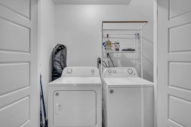 819B N 2nd St, Nashville, TN 37207