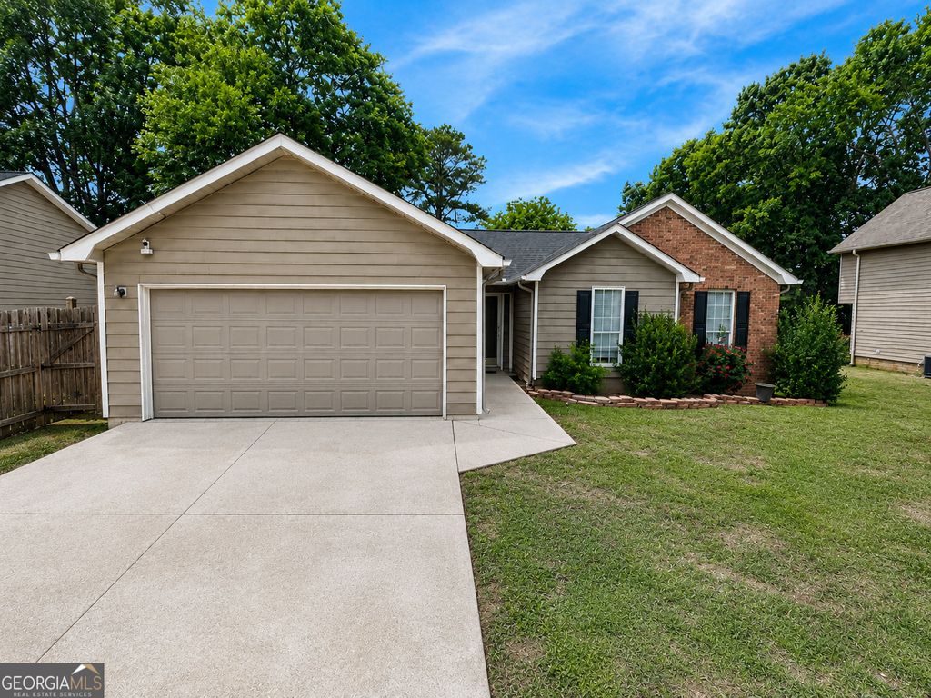 3684 Paddington Trail, Rex, GA 30273