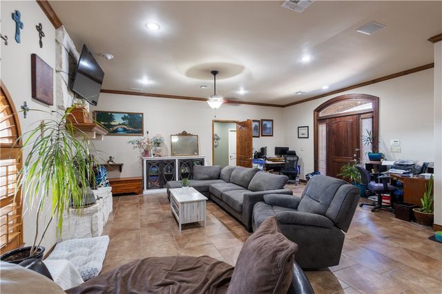 390 N County Road 1030, Kingsville, TX 78363