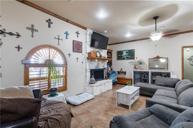 390 N County Road 1030, Kingsville, TX 78363