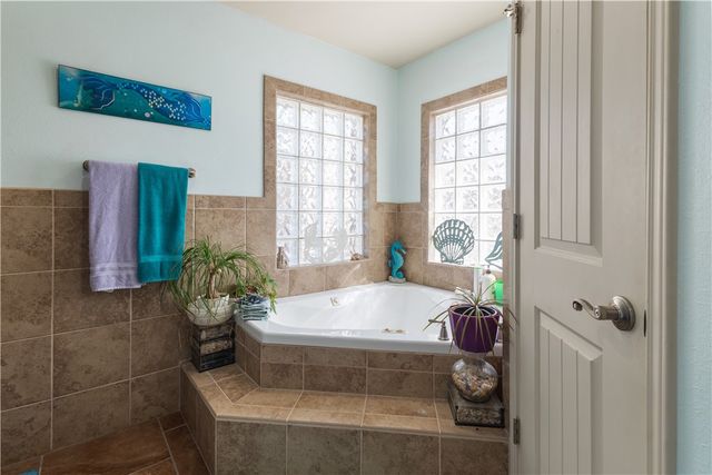 390 N County Road 1030, Kingsville, TX 78363