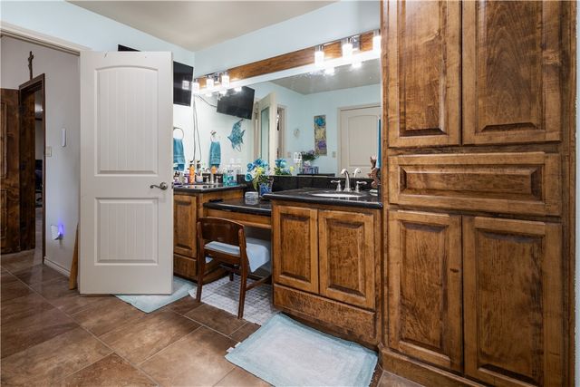 390 N County Road 1030, Kingsville, TX 78363