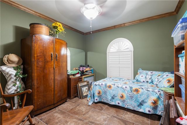 390 N County Road 1030, Kingsville, TX 78363