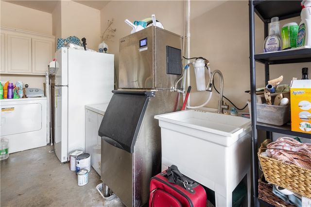 390 N County Road 1030, Kingsville, TX 78363