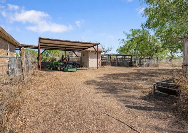 390 N County Road 1030, Kingsville, TX 78363