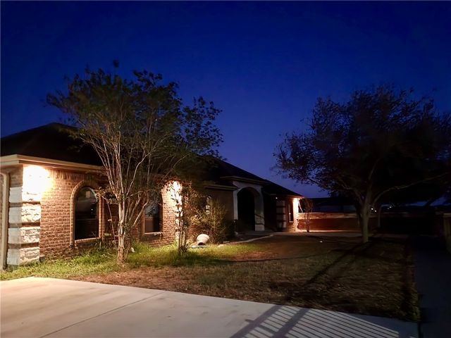 390 N County Road 1030, Kingsville, TX 78363