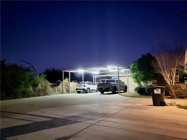 390 N County Road 1030, Kingsville, TX 78363