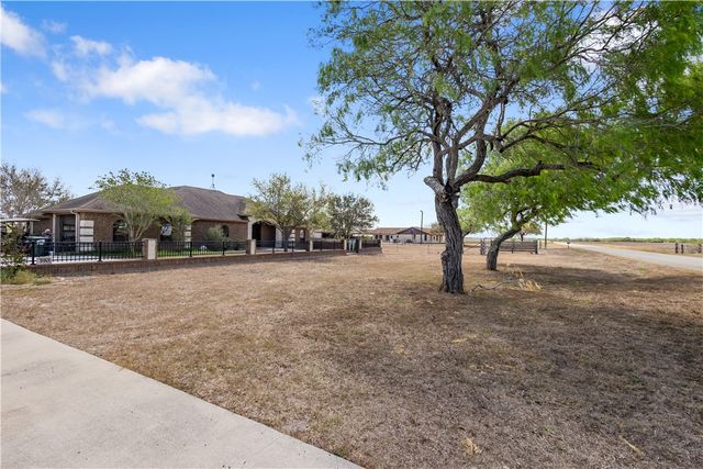 390 N County Road 1030, Kingsville, TX 78363