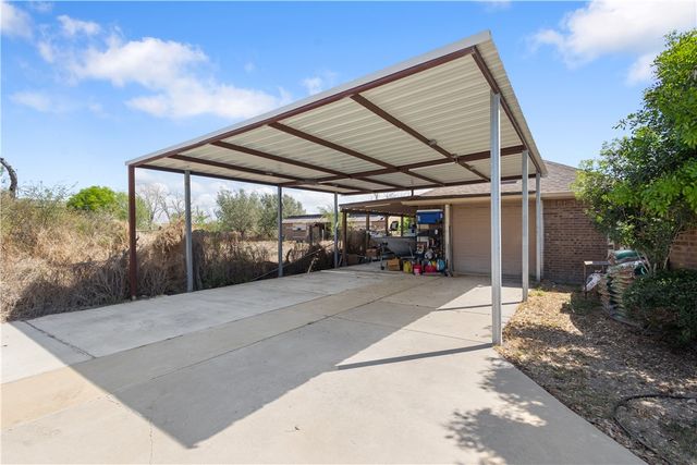 390 N County Road 1030, Kingsville, TX 78363