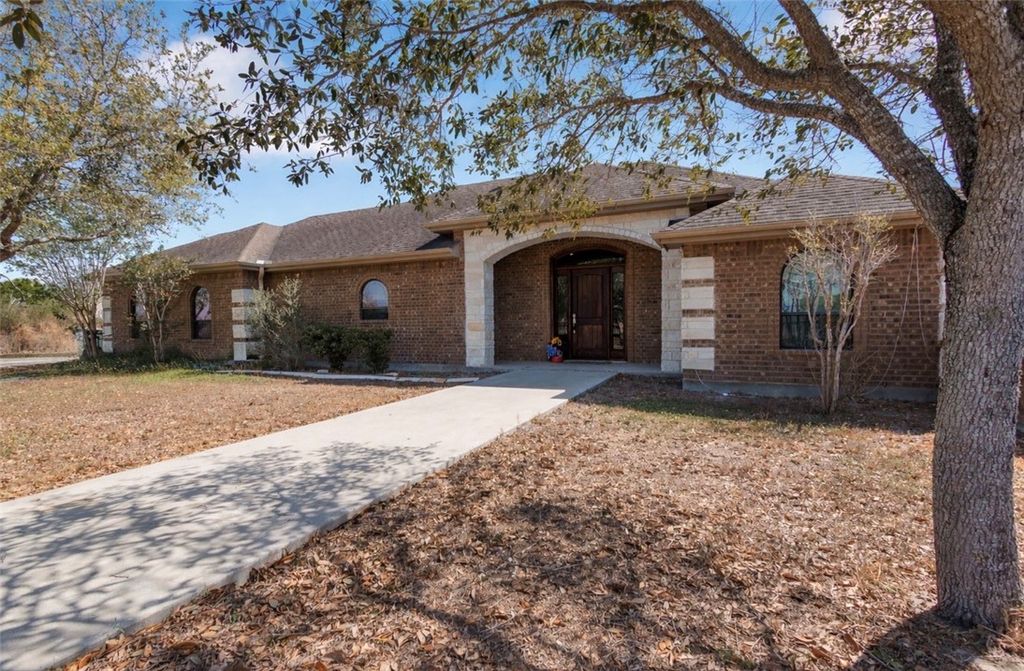 390 N County Road 1030, Kingsville, TX 78363