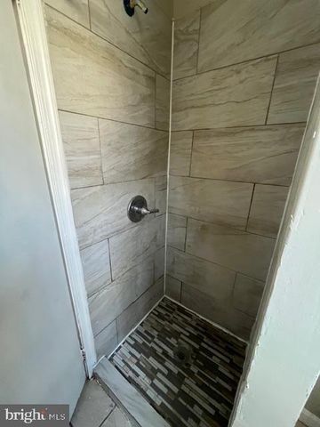 4256 GRISCOM ST, Philadelphia, PA 19124