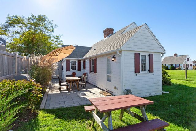670 Shore Road 6, Truro, MA 02666