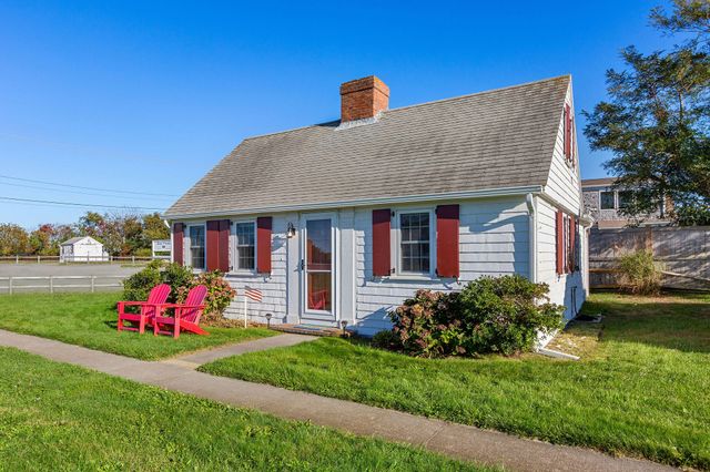 670 Shore Road 6, Truro, MA 02666