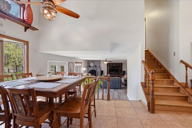 1031 Brooke Lane, Schererville, IN 46375