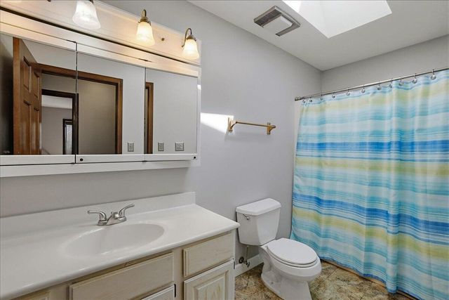1031 Brooke Lane, Schererville, IN 46375