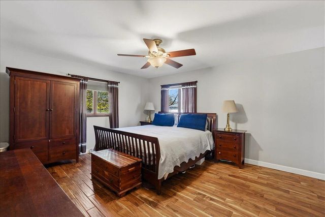 1031 Brooke Lane, Schererville, IN 46375