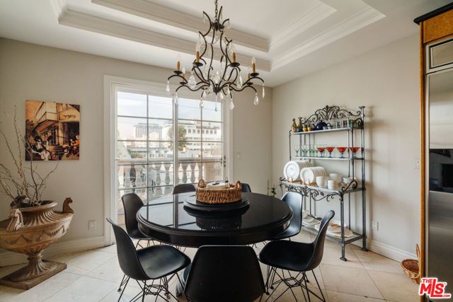 125 S Rexford Drive 303, Beverly Hills, CA 90212