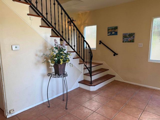 64 C Ave, Coronado, CA 92118