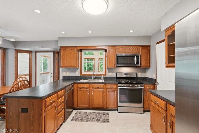 4540 Bunker Road, North Royalton, OH 44133