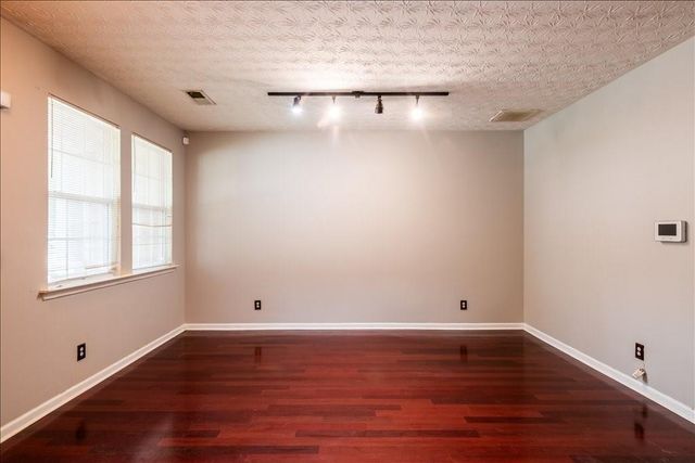 6164 Chastain Way, Fairburn, GA 30213