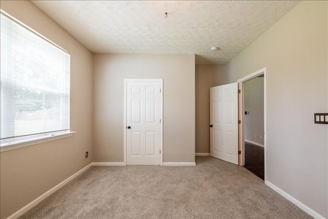 6164 Chastain Way, Fairburn, GA 30213