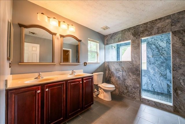 6164 Chastain Way, Fairburn, GA 30213