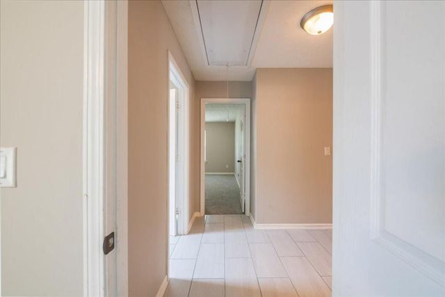 6164 Chastain Way, Fairburn, GA 30213