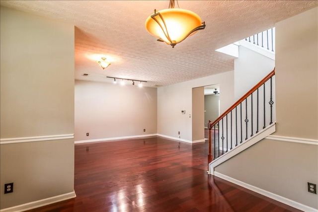 6164 Chastain Way, Fairburn, GA 30213