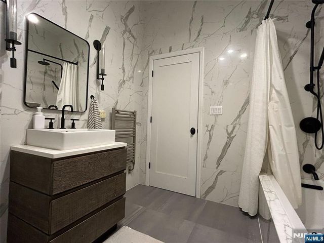 66 Irving Street, Jersey City, NJ 07307