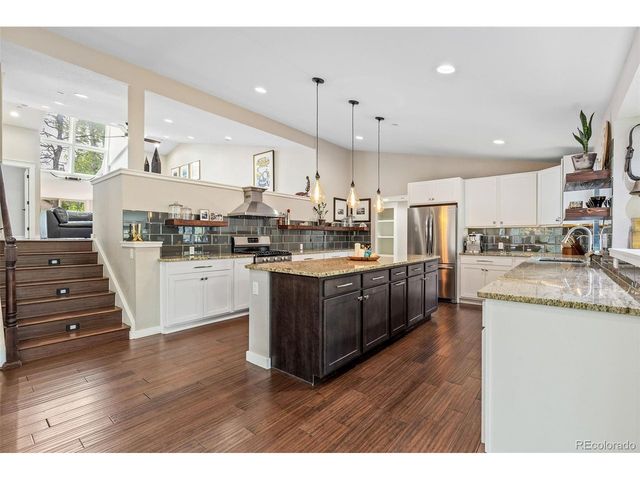 626 Valley Ln, Boulder, CO 80302