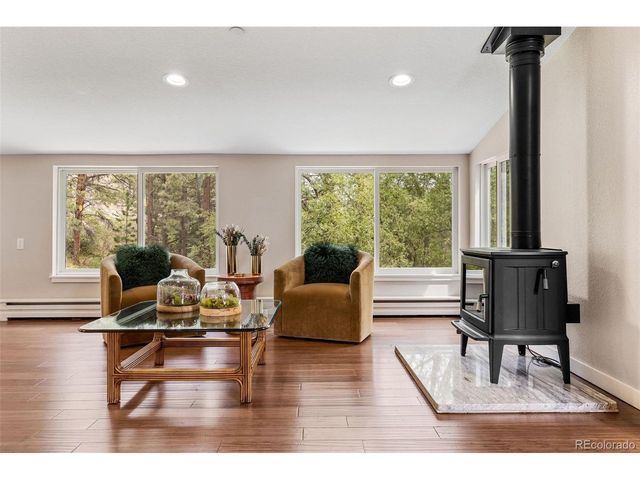 626 Valley Ln, Boulder, CO 80302