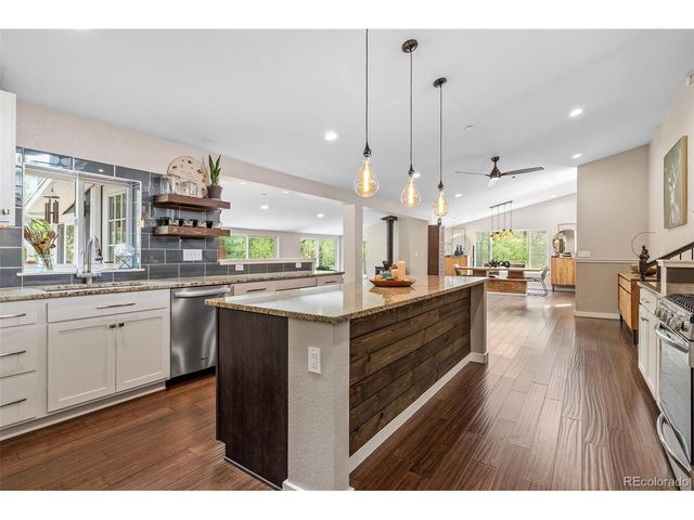 626 Valley Ln, Boulder, CO 80302