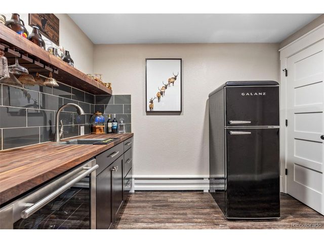 626 Valley Ln, Boulder, CO 80302