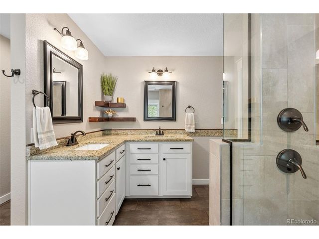 626 Valley Ln, Boulder, CO 80302