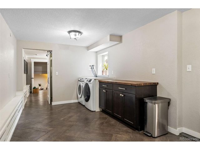 626 Valley Ln, Boulder, CO 80302