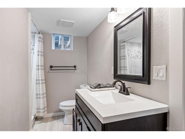 626 Valley Ln, Boulder, CO 80302