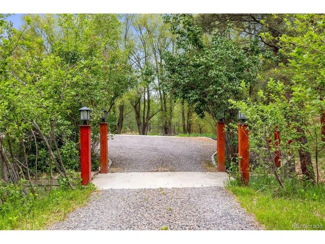 626 Valley Ln, Boulder, CO 80302