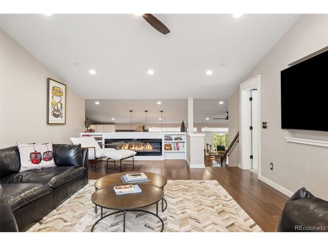 626 Valley Ln, Boulder, CO 80302