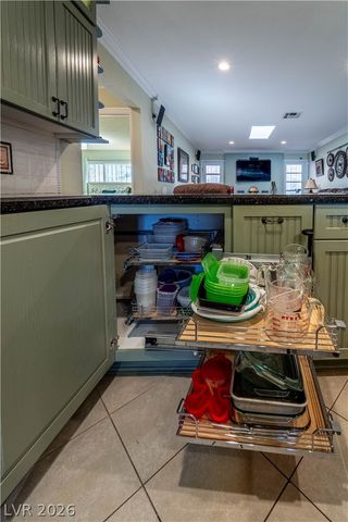 4656 Skyland Drive, Las Vegas, NV 89121