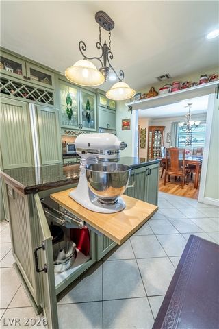 4656 Skyland Drive, Las Vegas, NV 89121
