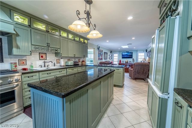 4656 Skyland Drive, Las Vegas, NV 89121