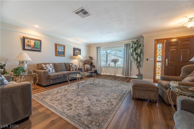 4656 Skyland Drive, Las Vegas, NV 89121