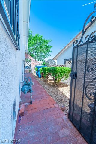 4656 Skyland Drive, Las Vegas, NV 89121