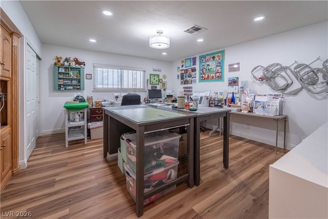 4656 Skyland Drive, Las Vegas, NV 89121