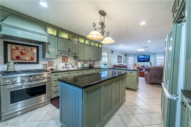 4656 Skyland Drive, Las Vegas, NV 89121