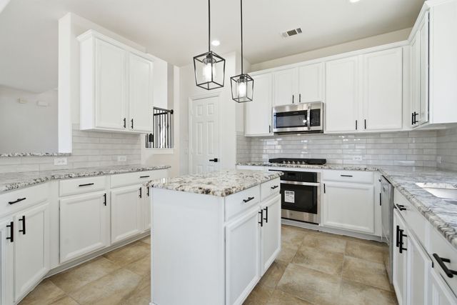 436 Bristol Street, Roanoke, TX 76262
