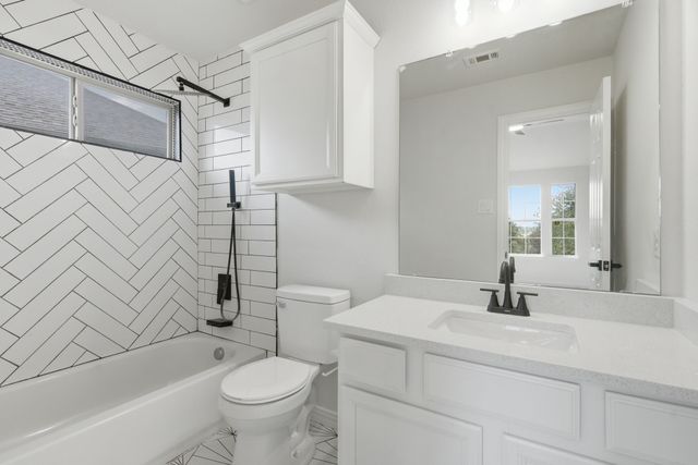 436 Bristol Street, Roanoke, TX 76262